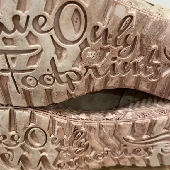 El Vaquero Agnes Silverstone Corda EU36 (US 6) in Like New Condition - Picture 6 of 8